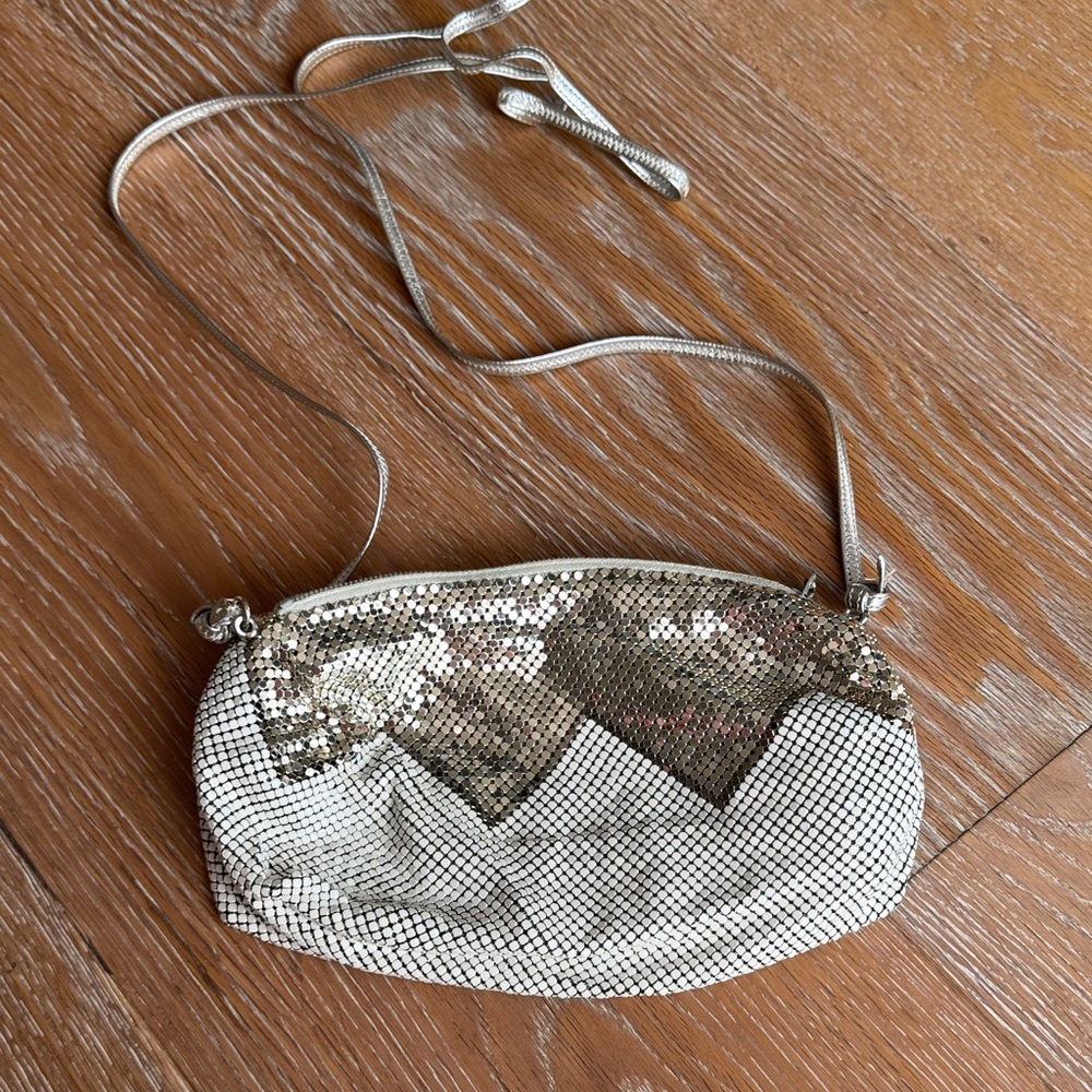 Vintage Whiting & Davis Silver and white chain link Crossbody Bag